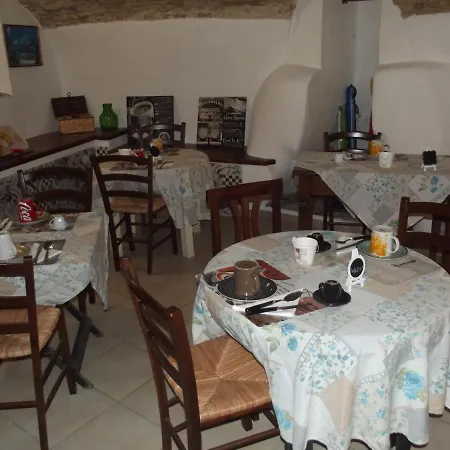 Caralis Guest house