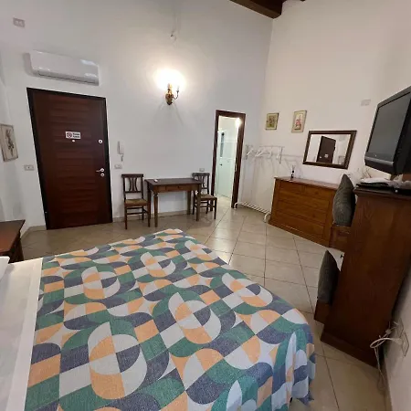 Caralis Holiday 3* Cagliari