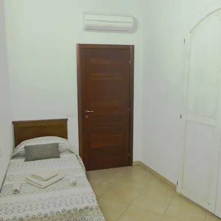 Casa de hóspedes Caralis