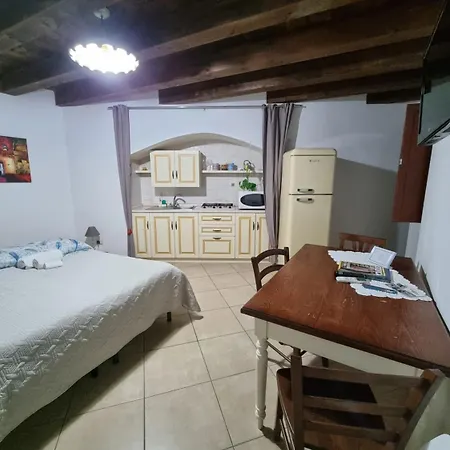 Caralis Gæstehus Cagliari